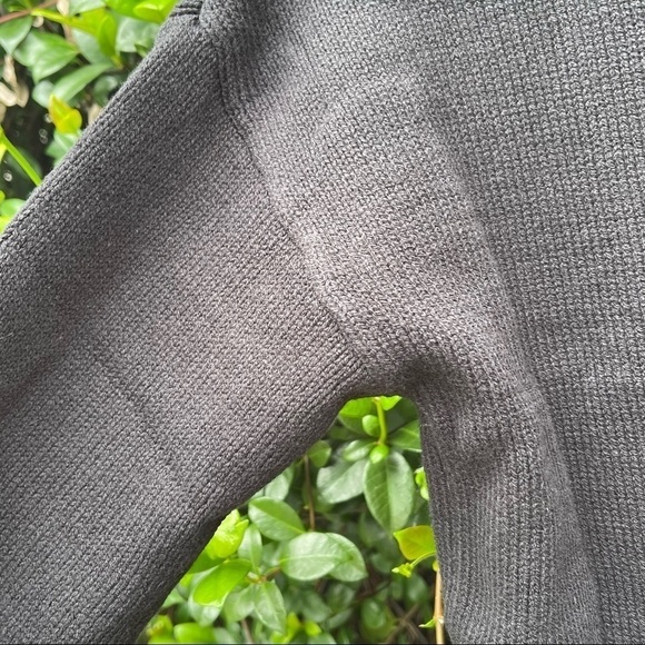 NWT NORDSTROM Kids Stripe Boxy V-Neck Big Girl’s Sweater - Picture 8 of 9